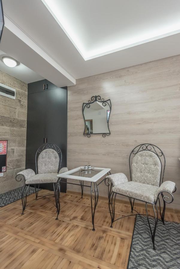 Onore Dell Amore Apartman Sa Djakuzijem Banja Koviljača Kültér fotó