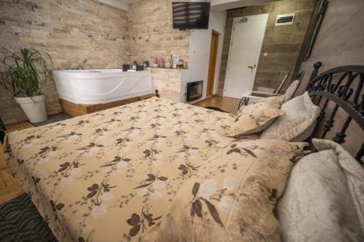 Onore Dell Amore Apartman Sa Djakuzijem Banja Koviljača Kültér fotó